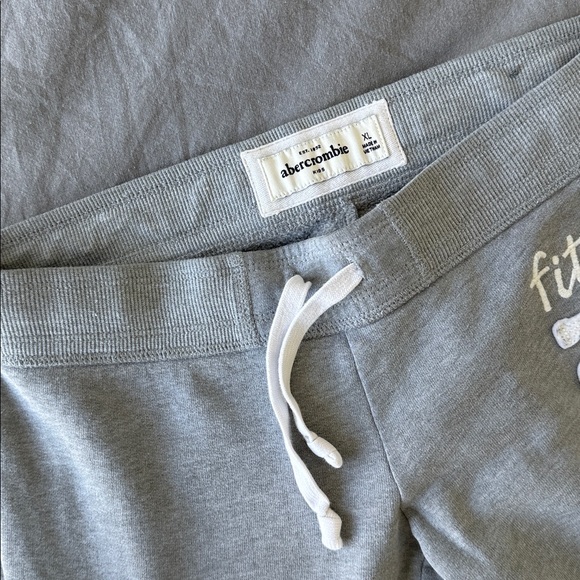 Abercrombie & Fitch girls kids sweet pants | size USA XL - Picture 5 of 6